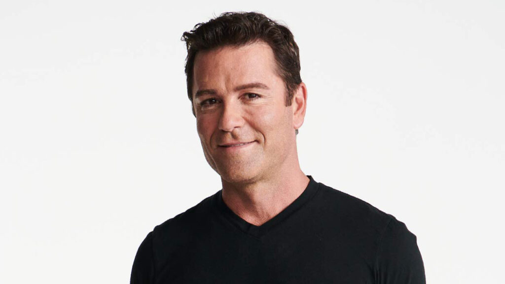 Now Representing Yannick Bisson!